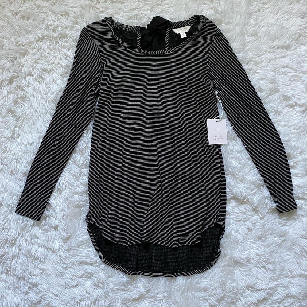 black striped long sleeve blouse